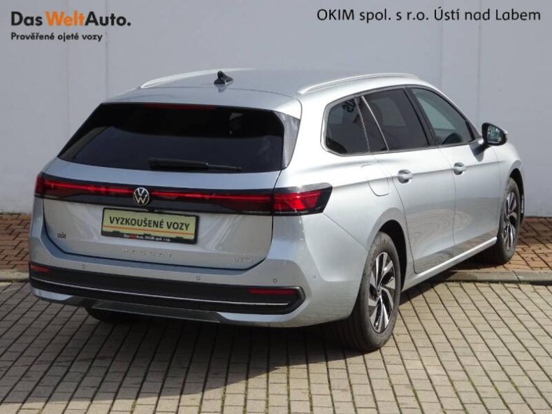 Volkswagen Passat - hlavní fotka