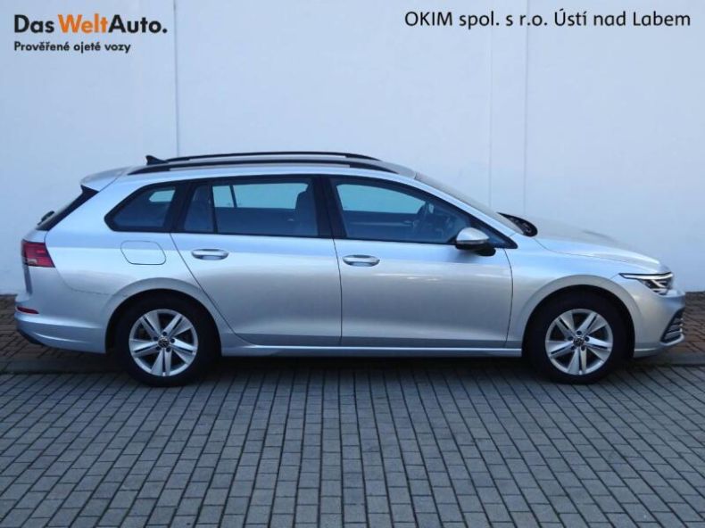 Volkswagen Golf - hlavní fotka
