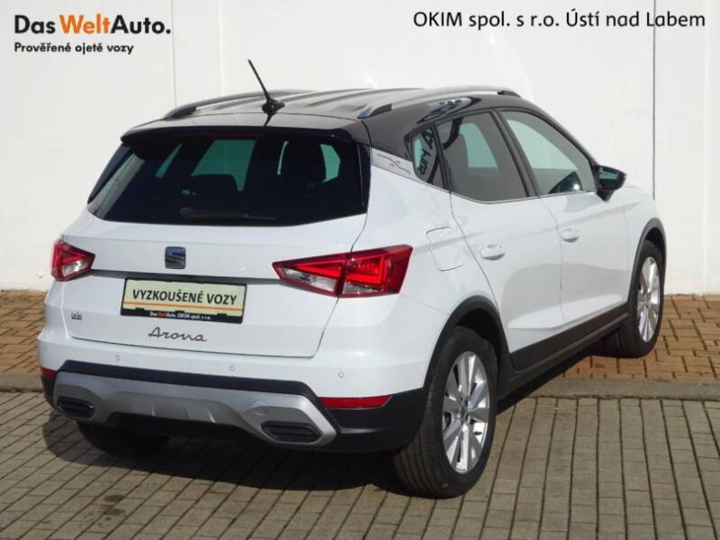 Seat Arona - hlavní fotka