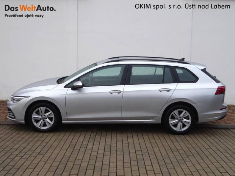 Volkswagen Golf - hlavní fotka