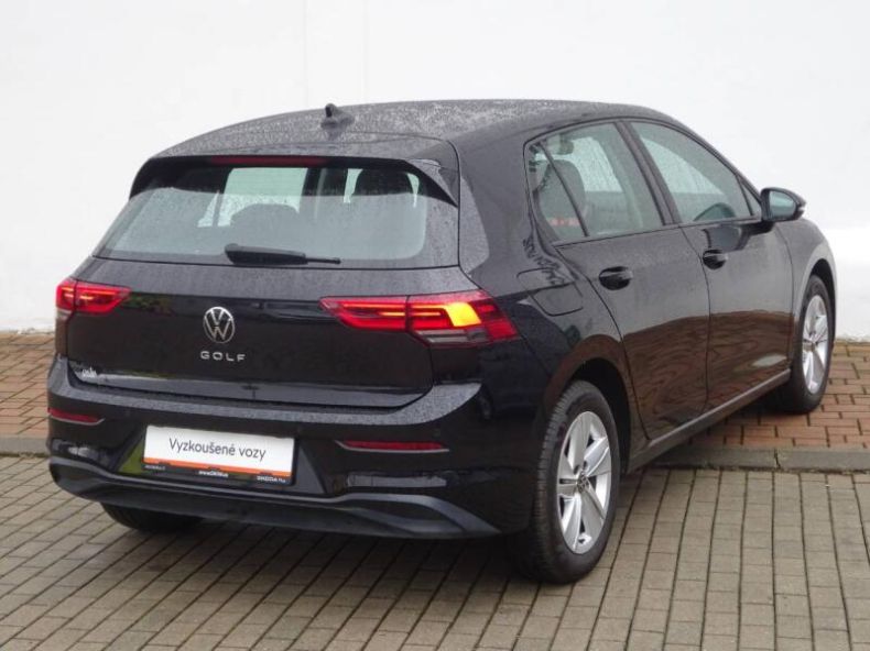 Volkswagen Golf - hlavní fotka