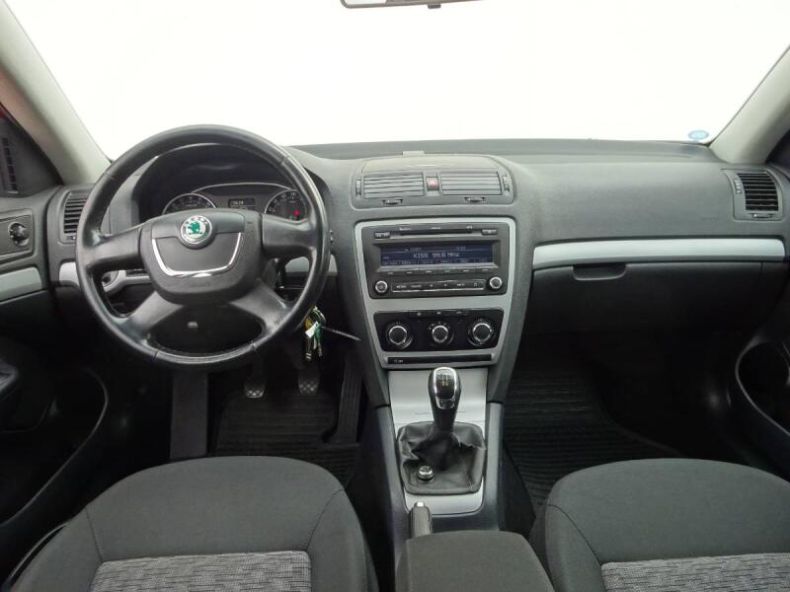 Škoda Octavia - hlavní fotka