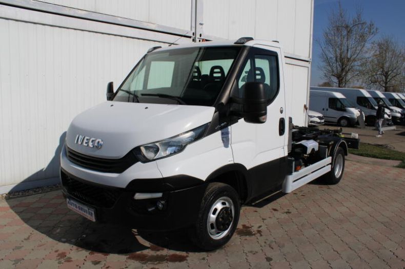 Iveco Daily - hlavní foto