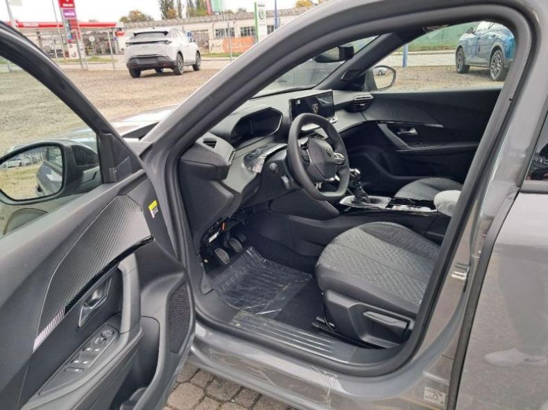 Peugeot 2008 - hlavní fotka