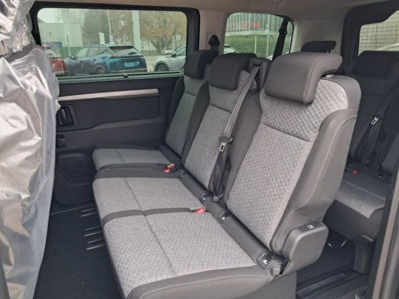 Peugeot Traveller - hlavní fotka