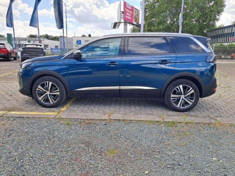 Peugeot 5008 - hlavní fotka
