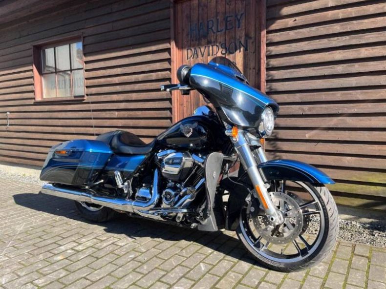 Harley-Davidson Street Glide - hlavní fotka inzerátu