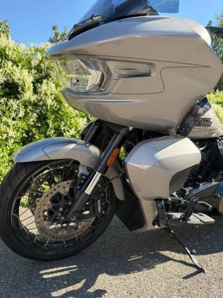 Harley-Davidson Road Glide - hlavní fotka