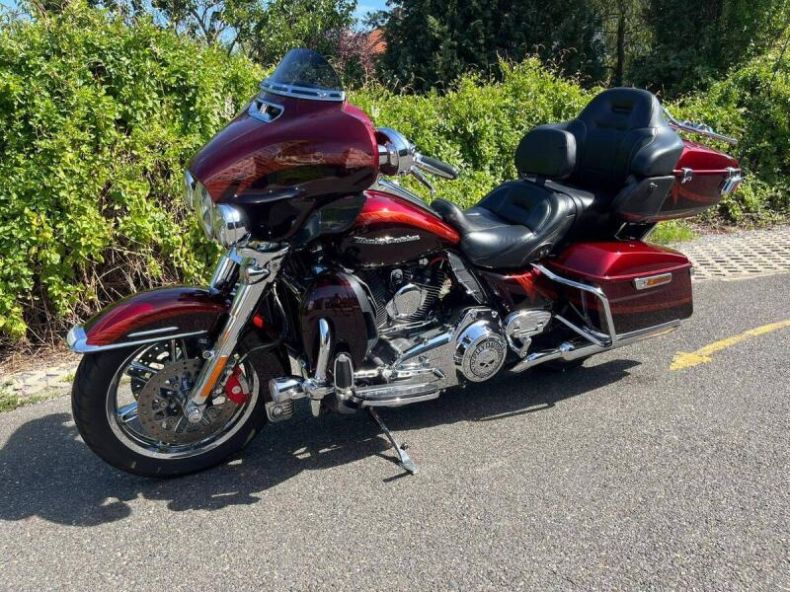 Harley-Davidson Electra Glide - hlavní fotka