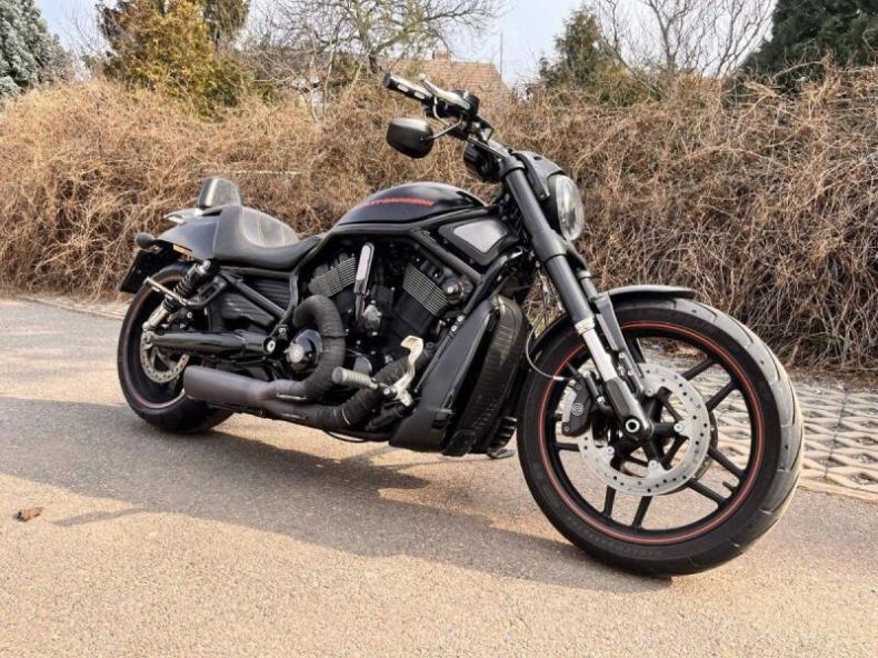 Harley-Davidson VRSC - hlavní fotka inzerátu