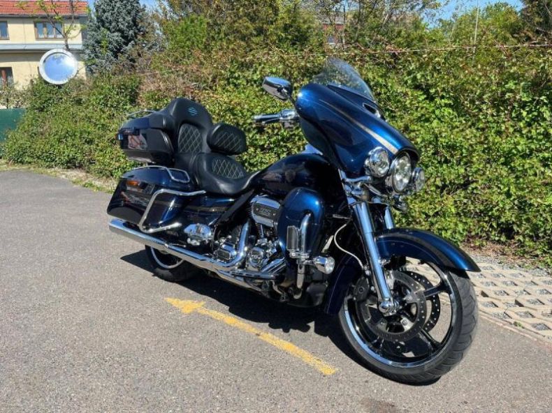 Harley-Davidson Electra Glide - hlavní foto