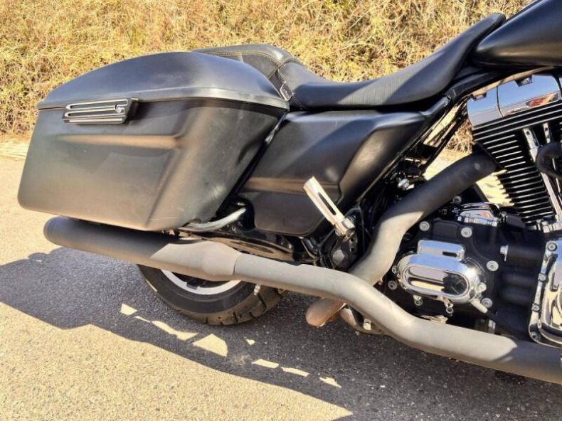 Harley-Davidson Street Glide - hlavní fotka
