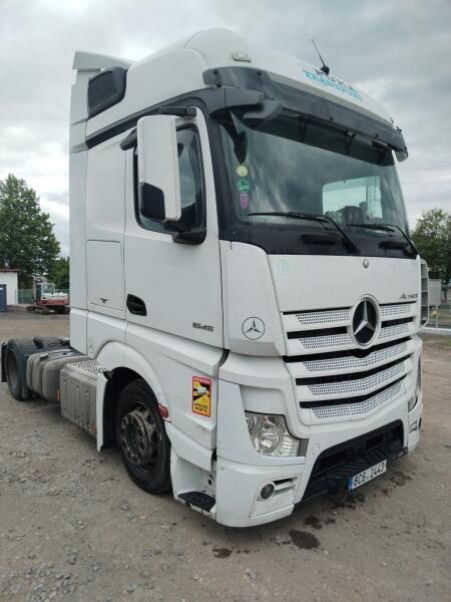 Mercedes Actros - hlavní foto