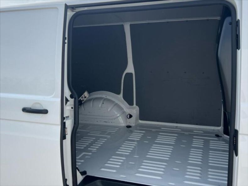 Volkswagen Transporter - hlavní fotka