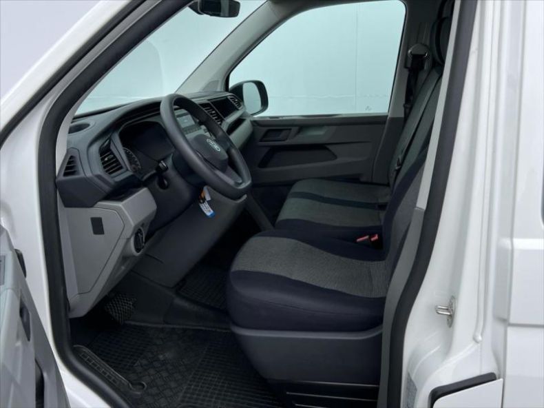 Volkswagen Transporter - hlavní fotka