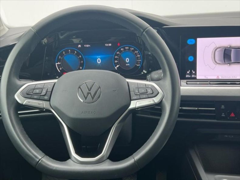 Volkswagen Golf - hlavní fotka