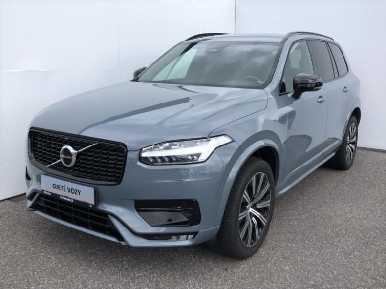 Volvo XC90 - hlavní foto