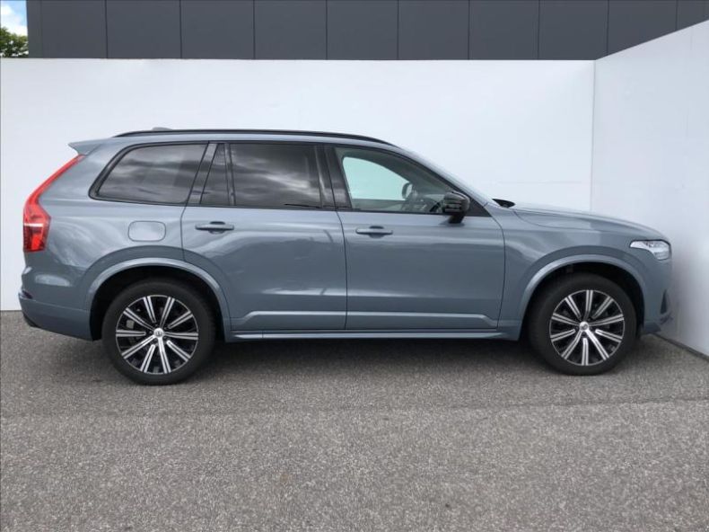 Volvo XC90 - hlavní fotka