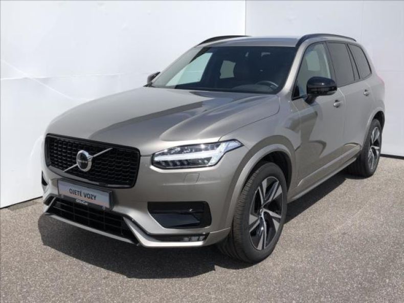 Volvo XC90 - hlavní foto