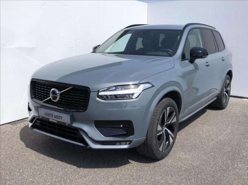 Volvo XC90 - hlavní foto
