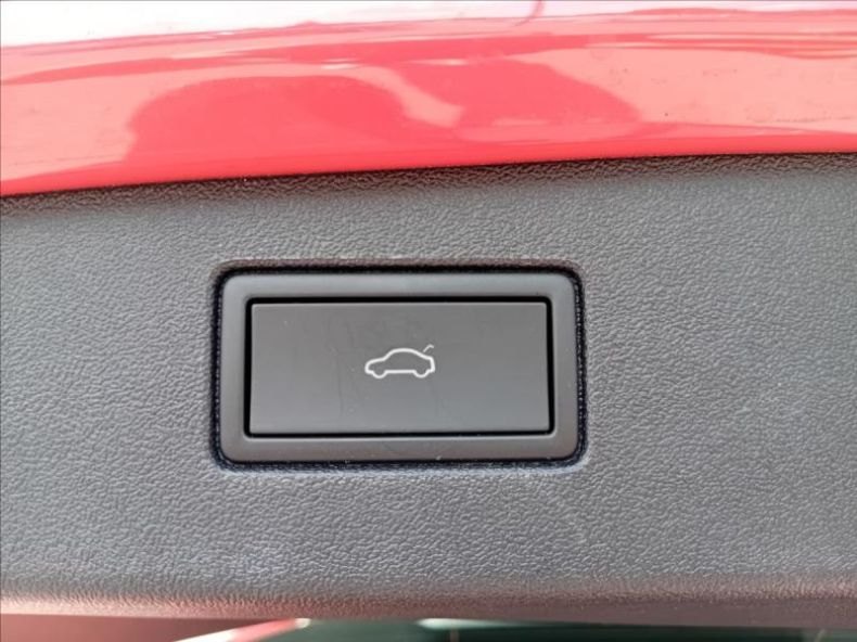 Volkswagen Tiguan - hlavní fotka