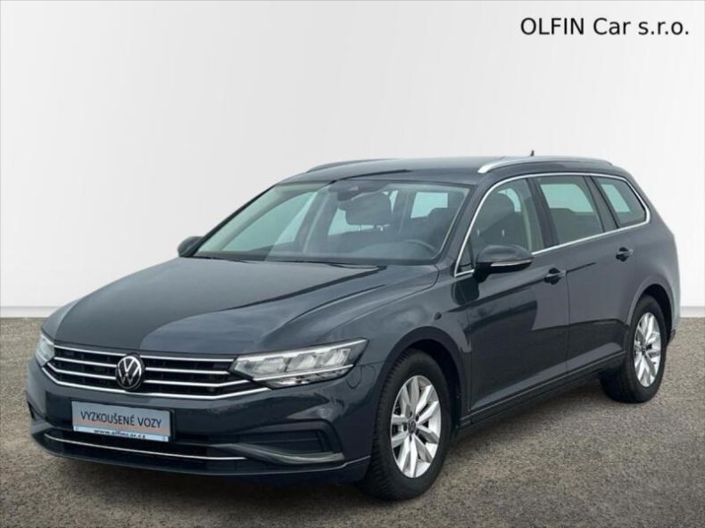 Volkswagen Passat - hlavní foto