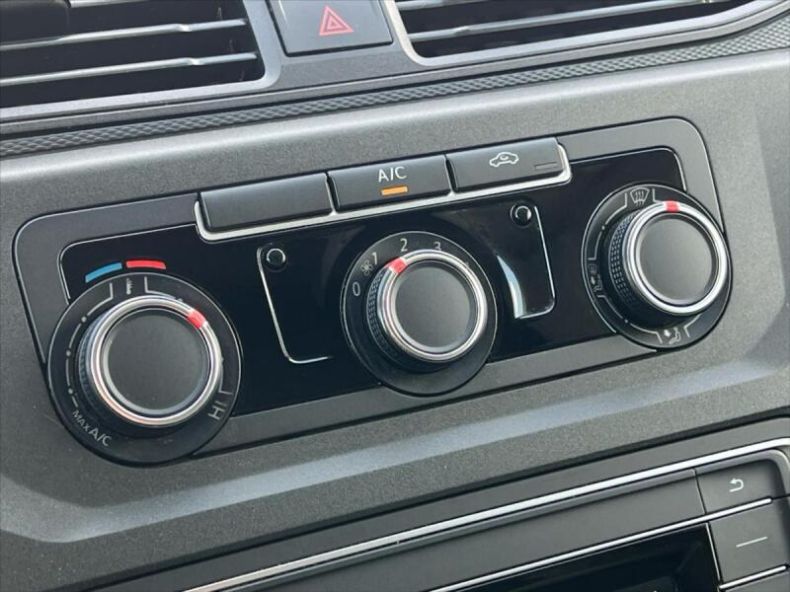 Volkswagen Caddy - hlavní fotka