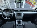 Volkswagen Passat - fotka číslo 23