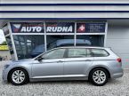 Volkswagen Passat - fotka číslo 13