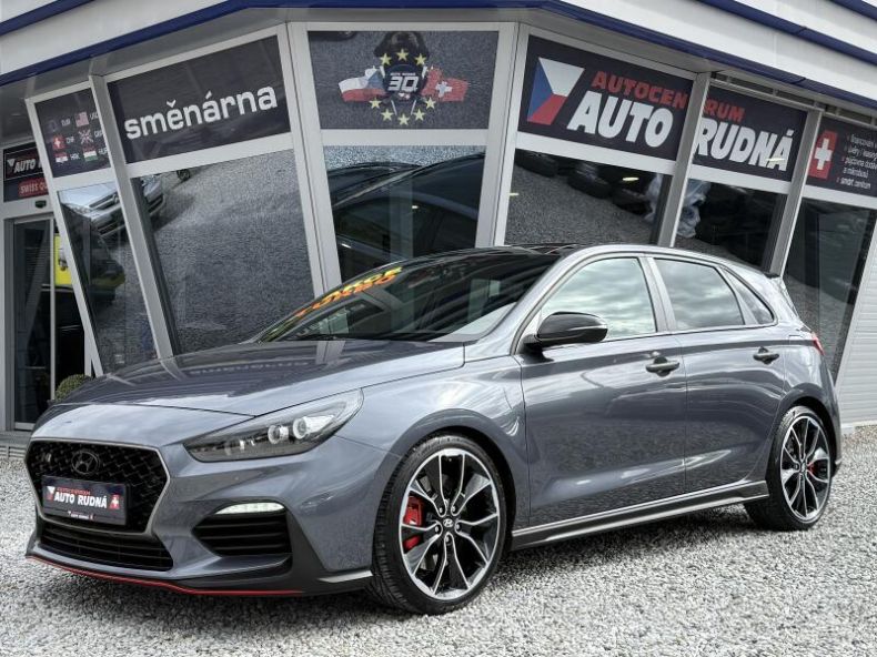 Hyundai i30 - hlavní foto