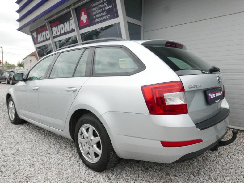 Škoda Octavia - hlavní fotka