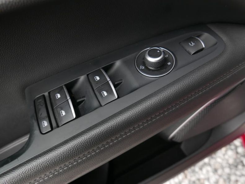 Alfa Romeo Stelvio - hlavní fotka