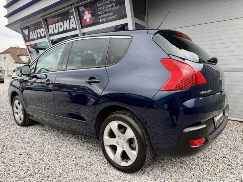 Peugeot 3008 - hlavní fotka