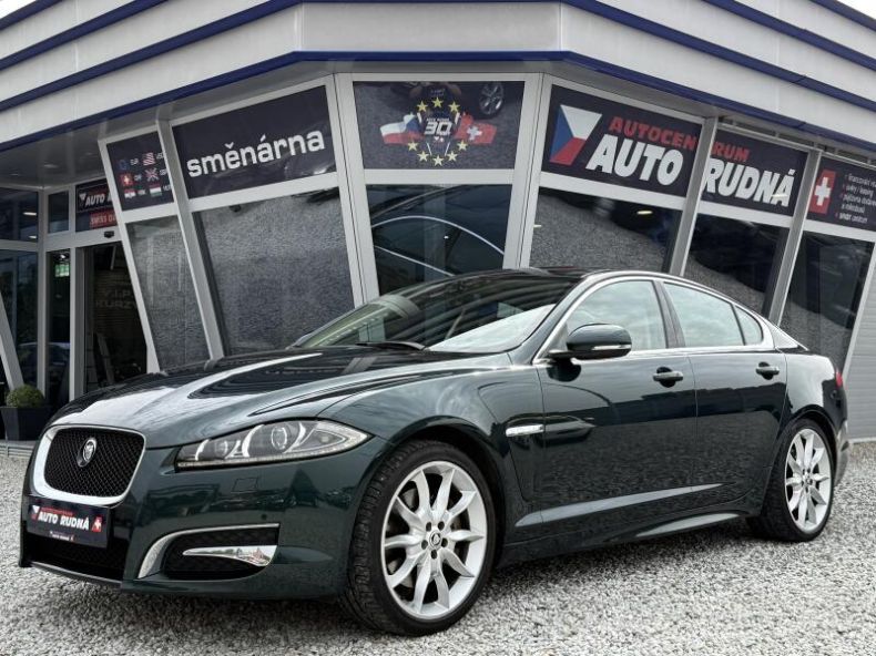 Jaguar XF - hlavní foto