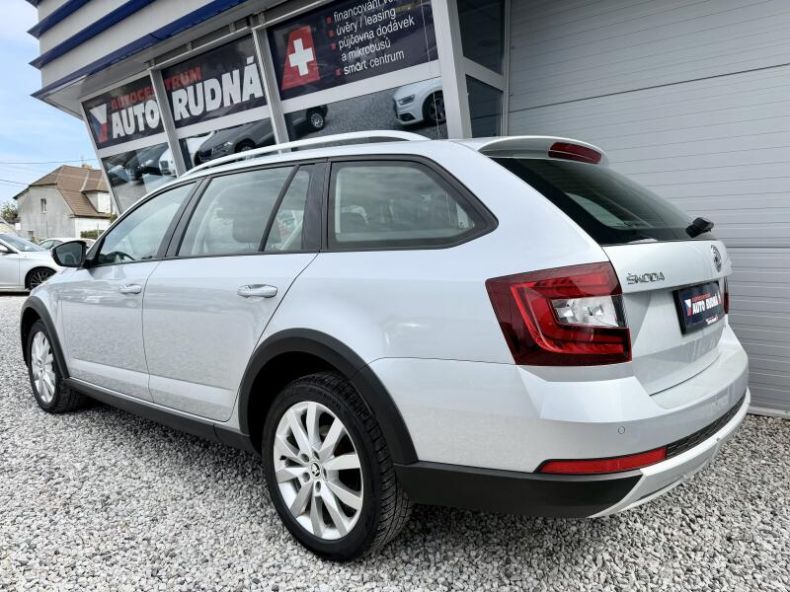 Škoda Octavia - hlavní fotka