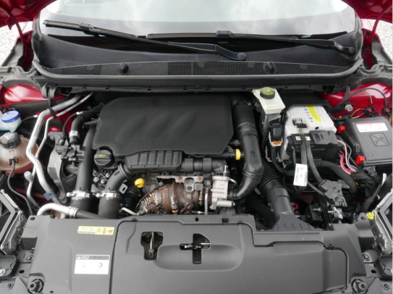 Peugeot 308 - hlavní fotka