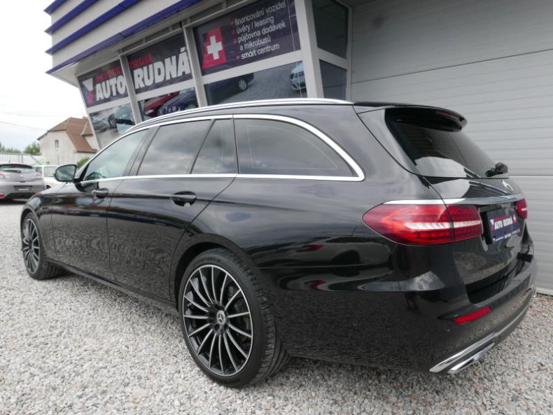 Mercedes Třída E - hlavní fotka
