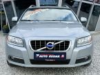 Volvo V70 - fotka číslo 3
