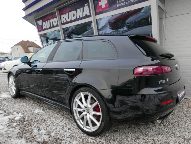 Alfa Romeo 159 - hlavní fotka