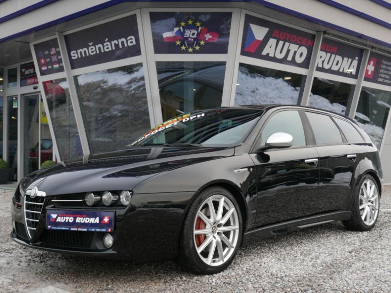 Alfa Romeo 159 - hlavní foto