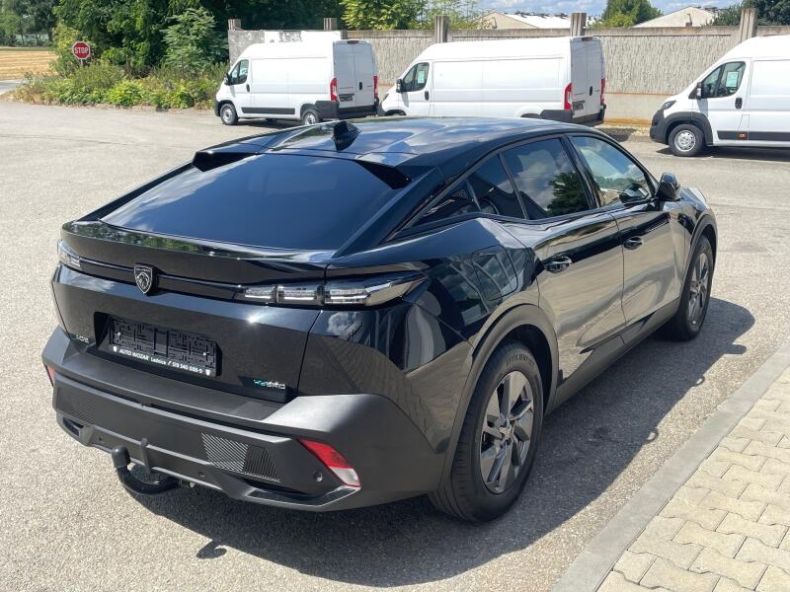 Peugeot 408 - hlavní fotka