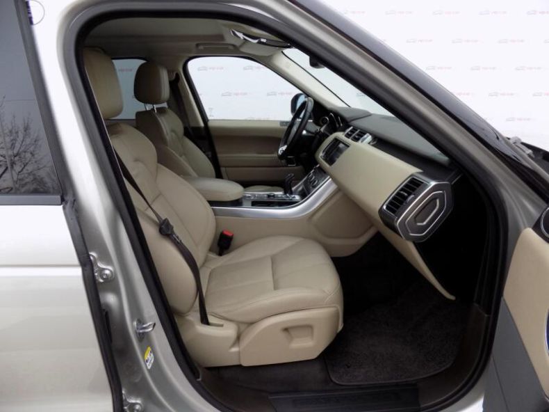 Land Rover Range Rover Sport - hlavní fotka