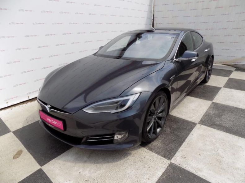 Tesla S-type - hlavní foto