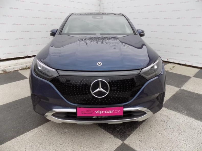 Mercedes EQE - hlavní fotka