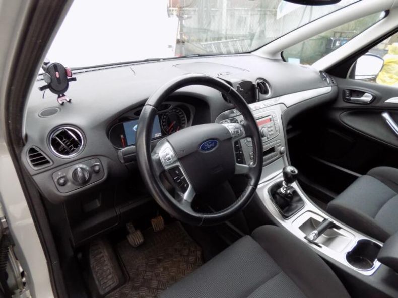 Ford S-MAX - hlavní fotka