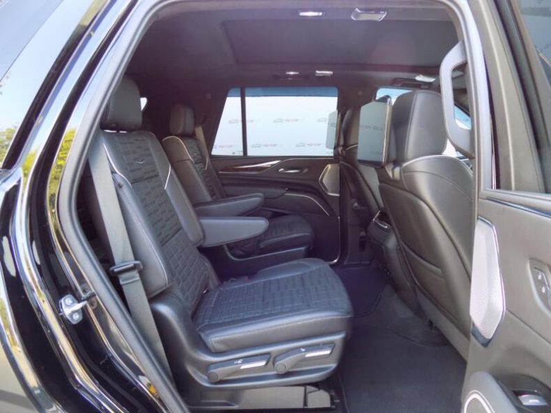 Cadillac Escalade - hlavní fotka