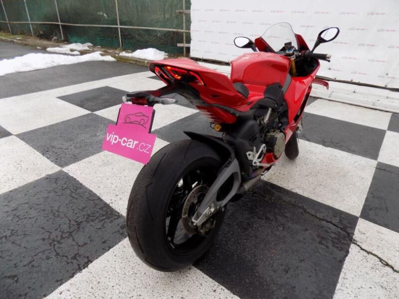 Ducati Panigale - hlavní fotka