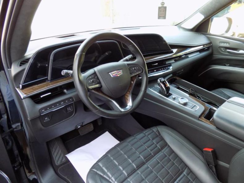 Cadillac Escalade - hlavní fotka