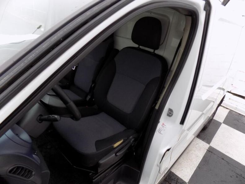 Opel Vivaro - hlavní fotka