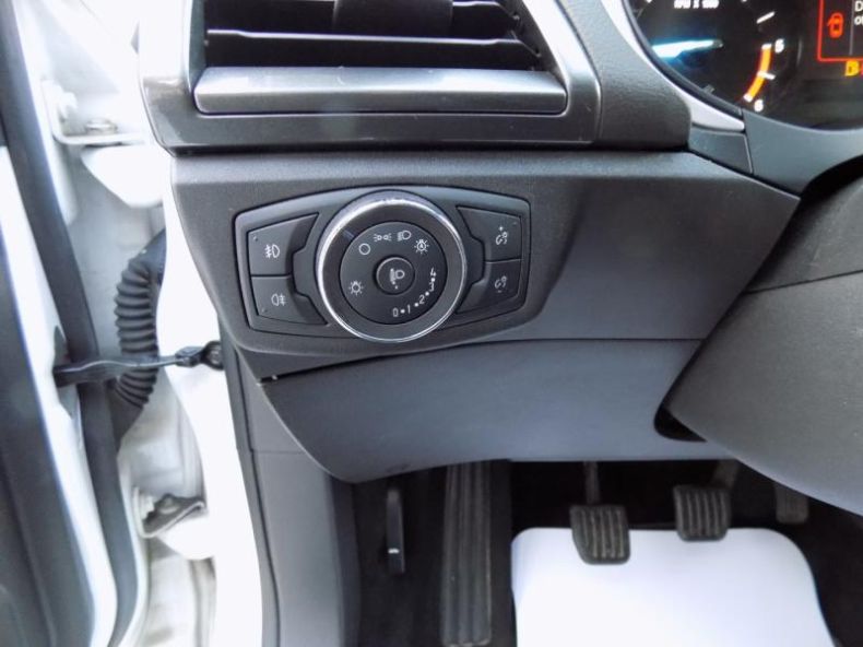 Ford Mondeo - hlavní fotka